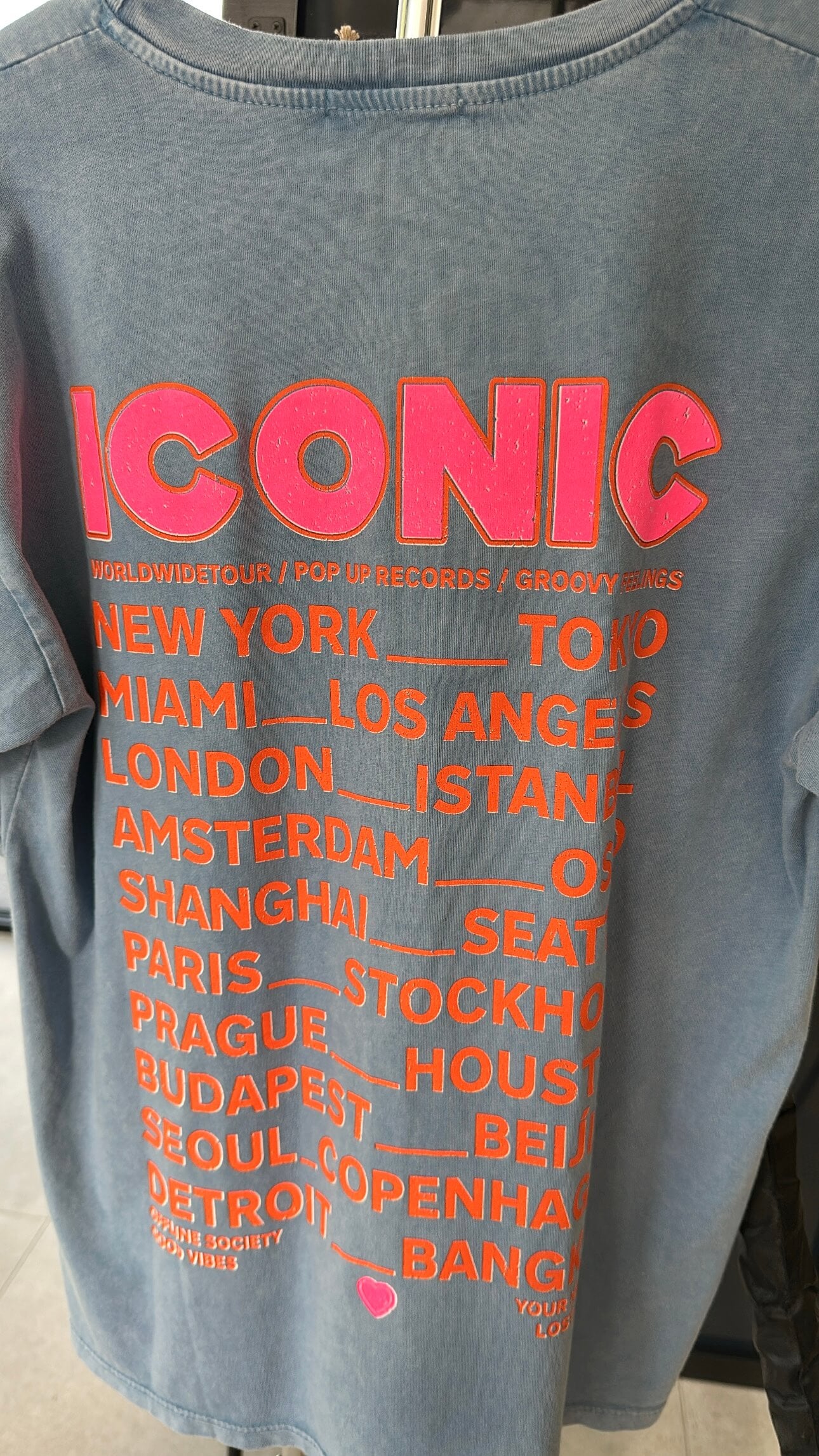 ICONIC T-shirt - jeans