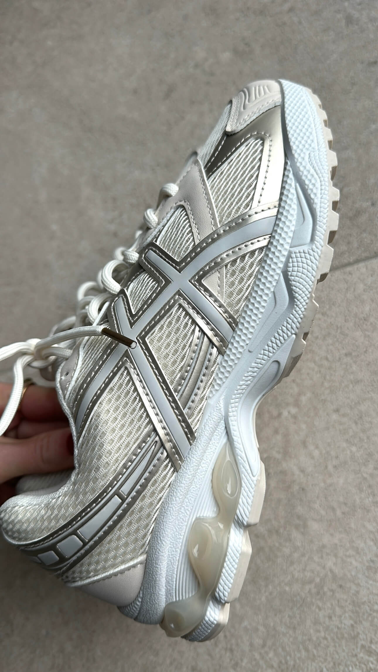 SADIE Sneakers - beige/gold