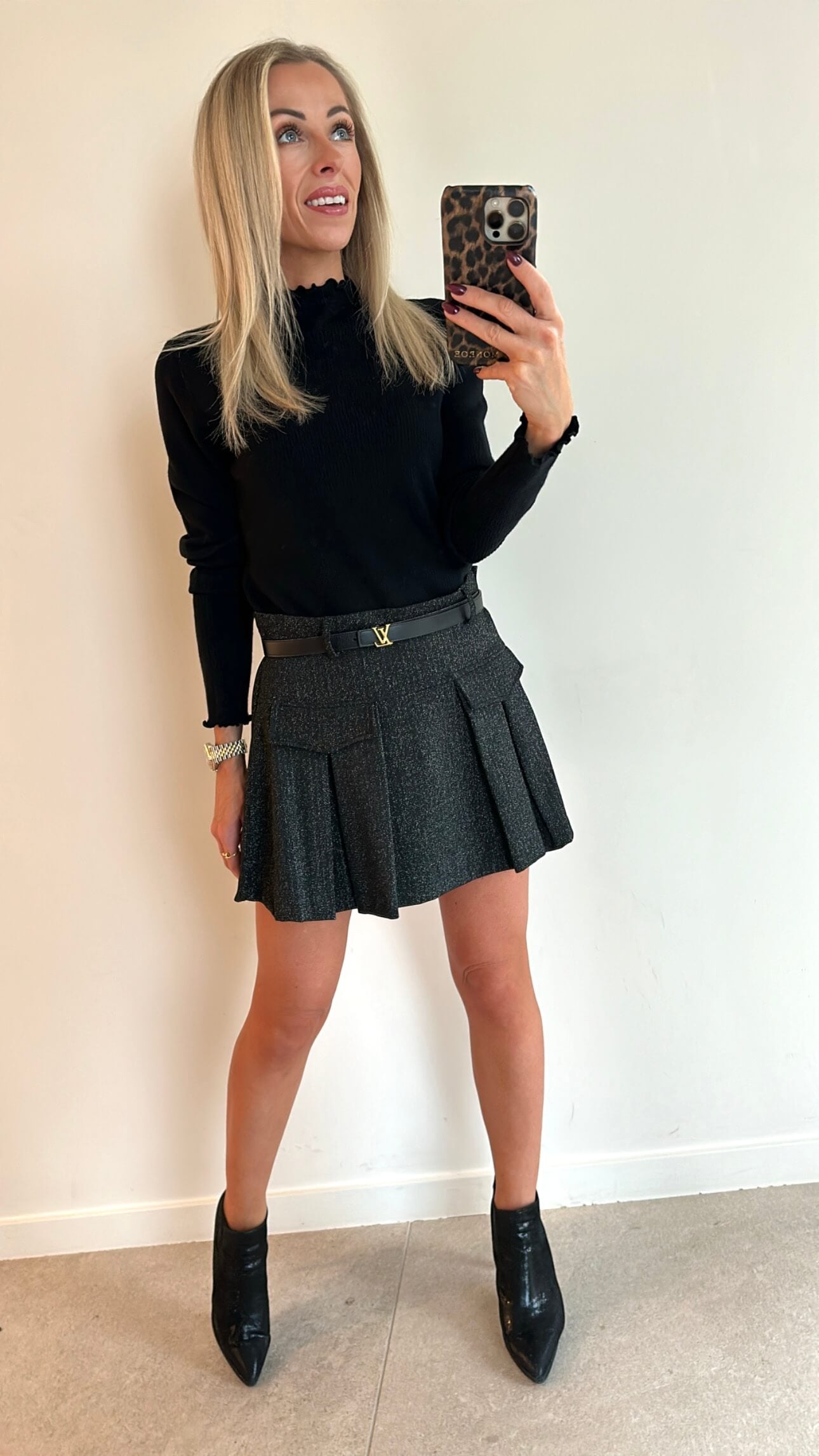 SHAKE THAT BOOTY Skirt