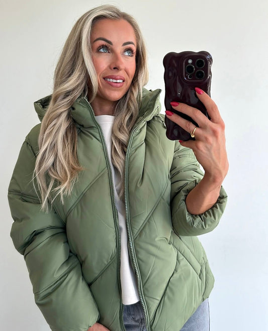 DOLLIE Down Coat - perfect green