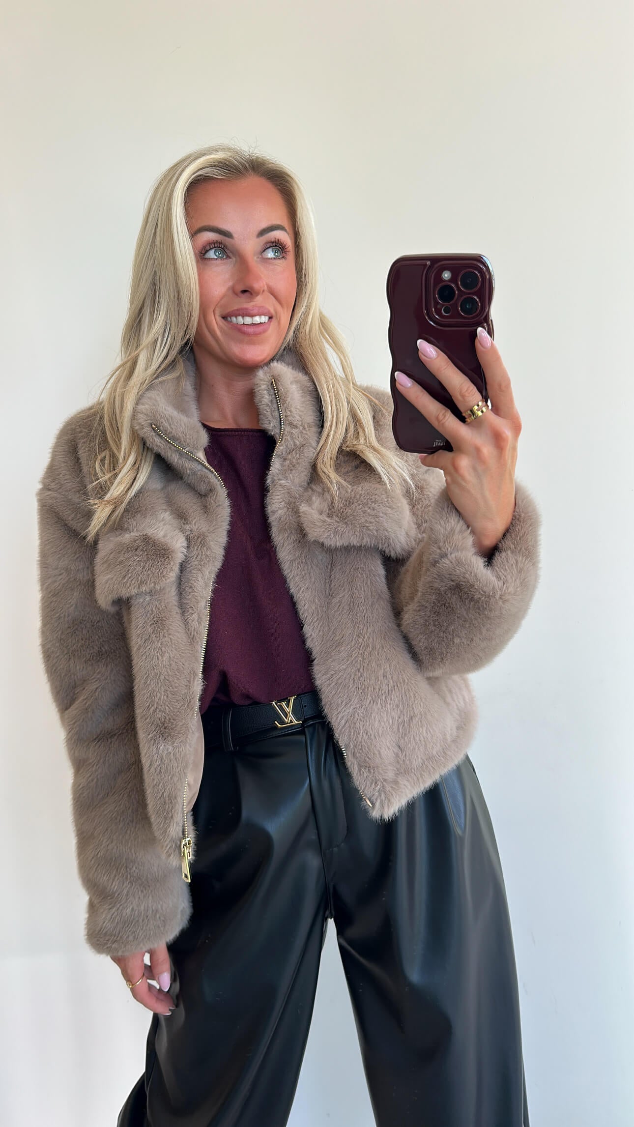 FLUFFIE Coat - light taupe
