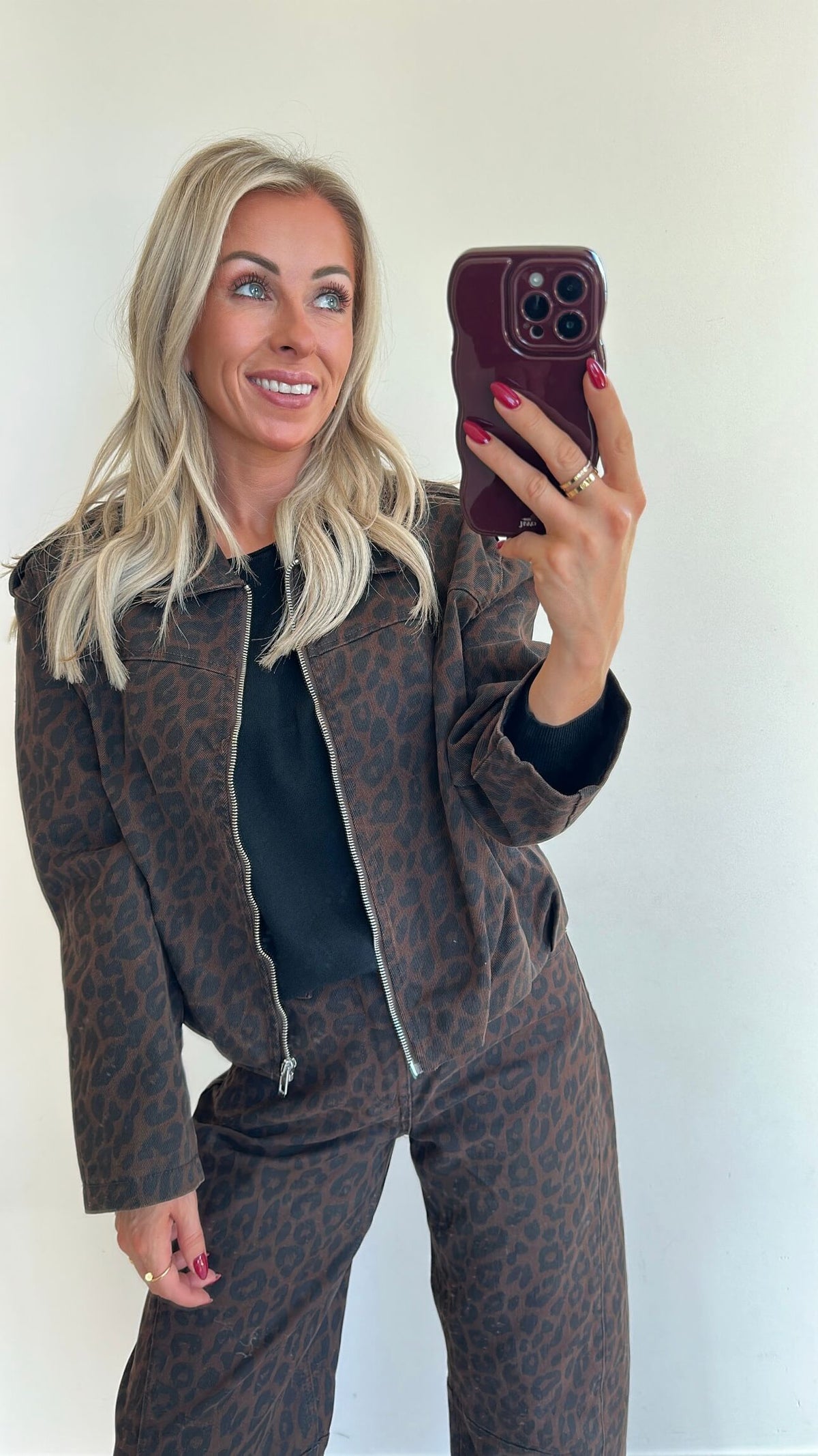 LIO Jacket