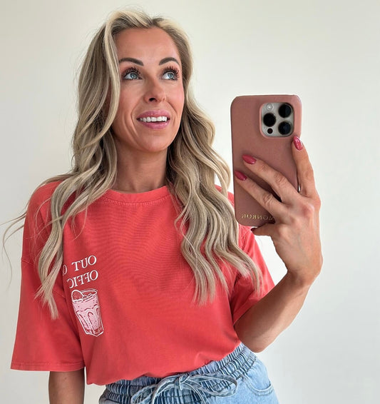 OUT OF OFFICE T-shirt - coral
